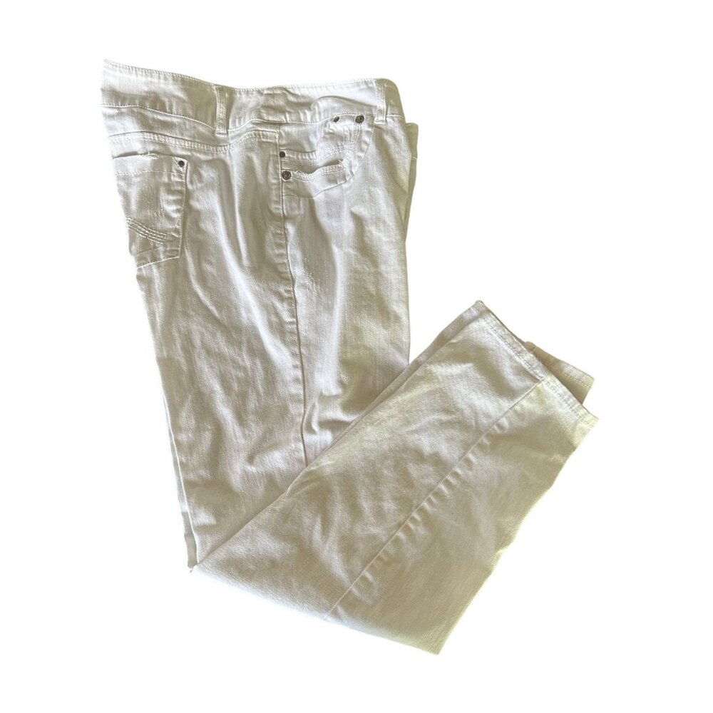 Torid Womens White Denim Jeans Size 20 Embroidered Pockets Distressed